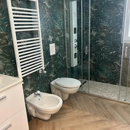 House Twenty - Five Milano