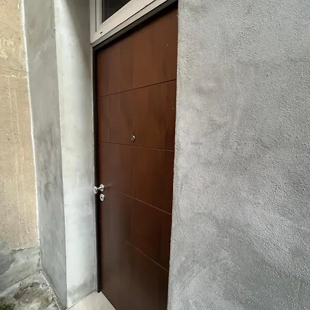 House Twenty - Five *