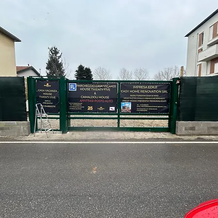 House Twenty - Five Appartamento Milano